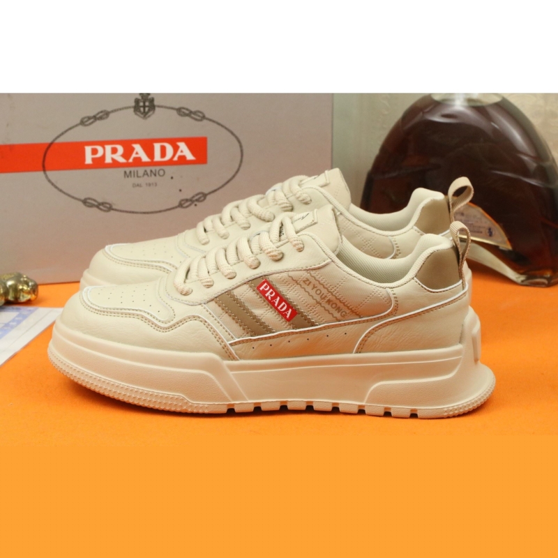 Pra*a sneakers